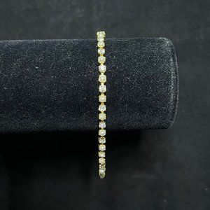 Vintage Avon Gold Tone Faux Pearl Tennis Bracelet (2762)
